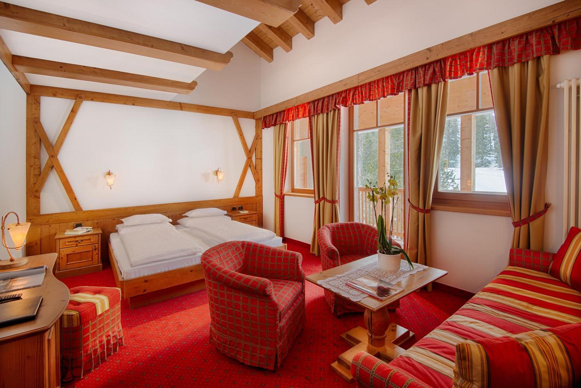 Hotel Garni Elisir Arabba Bagian luar foto