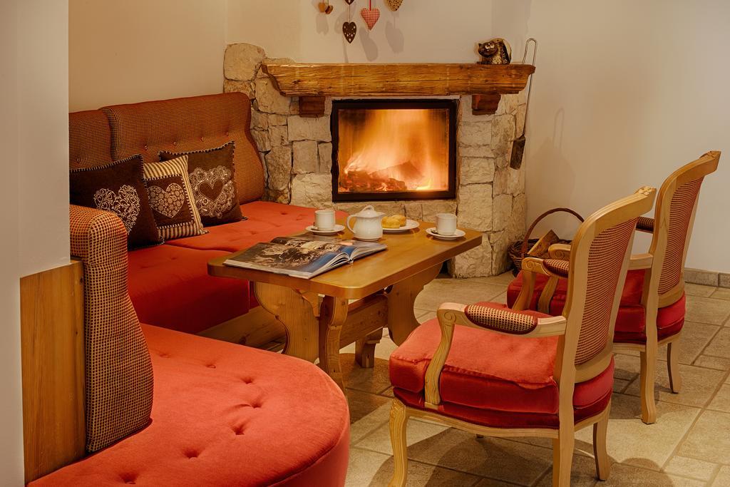 Hotel Garni Elisir Arabba Bagian luar foto